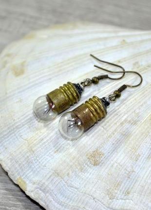 Серьги лампочки