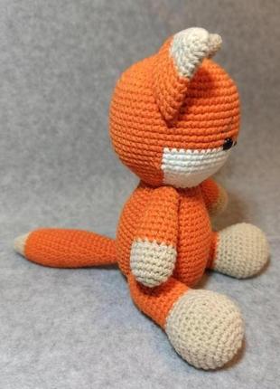 Вязаная лисичка, игрушка и погремушка 2