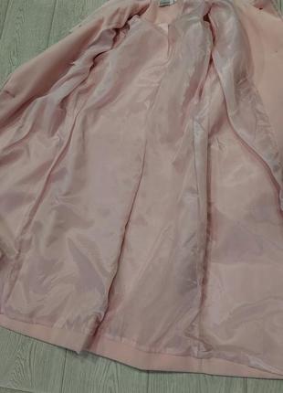 Женственное пальто exclusive цвета розовой пудры с лавандовыми пуговицами спереди и сзади 42-449 фото