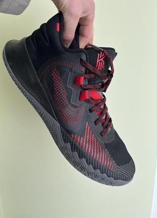 Кросівки від nike kyrie flytrap 5 44/28 см