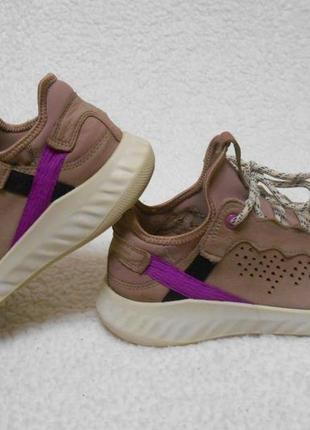 Ессо, р.34 (ст. 22,5 см) оригинал кроссовки