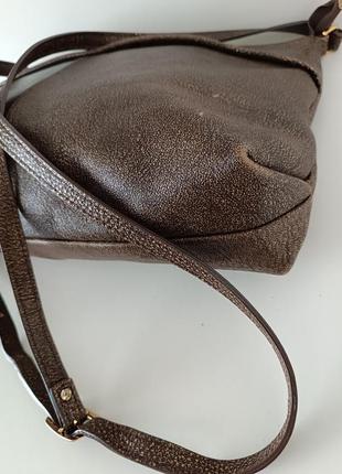 Стильная кожаная бронзовая сумка сумочка через плечо кросс боди шопер на молнии8 фото
