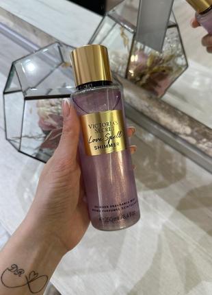 Спрей для тела victoria's secret love spell shimmer