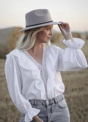 Блуза  рюши