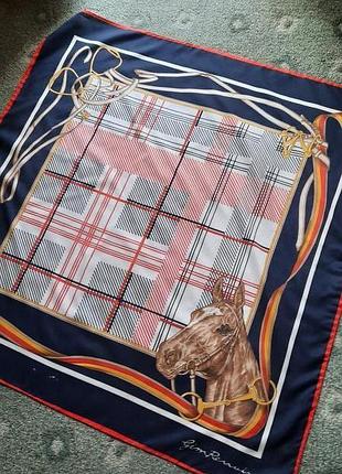 Красивий хустку з конем gim renoir