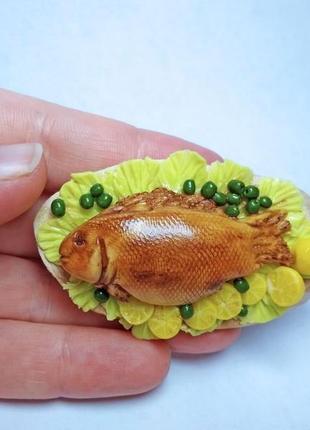 Кулинарная миниатюра в виде магнита "жареная рыбка"5 фото