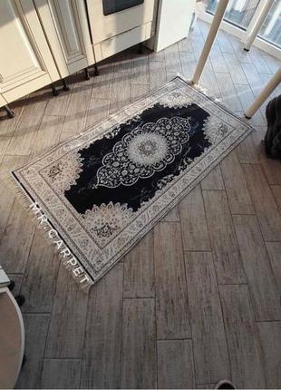 Оксамитовий килимок