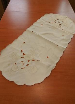 Овальна серветка 85х40