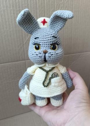 Зайка медик ручной работы мягкая игрушка handmade