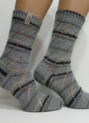 Вязаные женские носки из специальной носочной пряжи3 фото