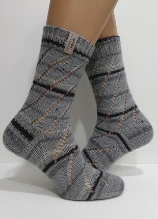 В'язані жіночі шкарпетки з спеціальної шкарпеткової пряжі2 фото