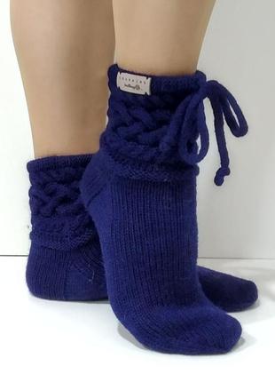 В'язані жіночі шкарпетки з спеціальної шкарпеткової пряжі