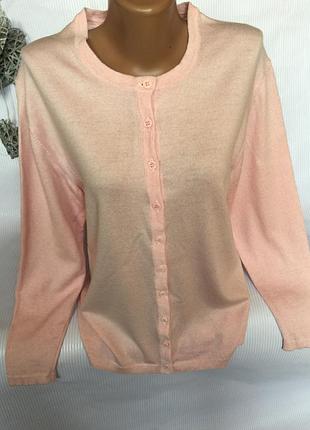 Нежный кардиган италия , шерсть 100%