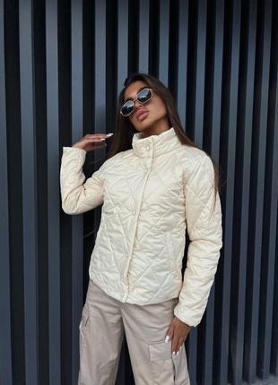 Весняна стьобана куртка жіноча на силіконі 150 , демісезонна куртка стьобана / 42, 44, 46 / мод 643