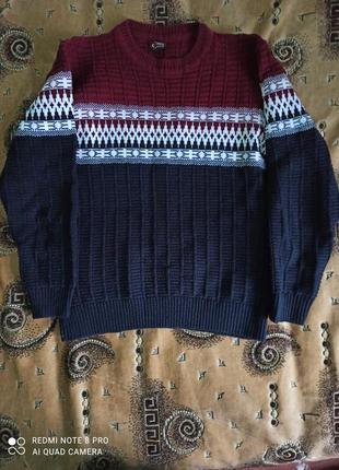 Тепленький джеипер  44-46р