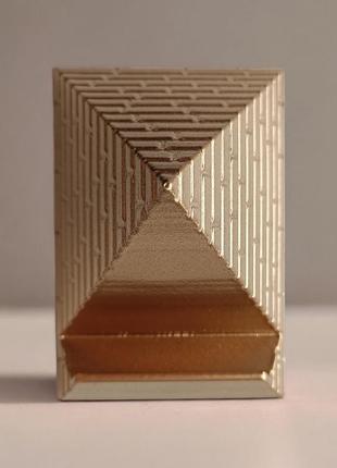 Підставка для телефона на стіл тримач піраміда оригінальний подарунок універсальний органайзер для смартфона