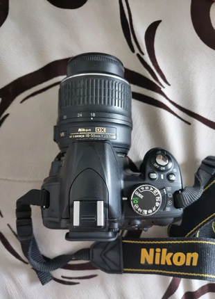 Цифровий фотоапарат nikon d3100
