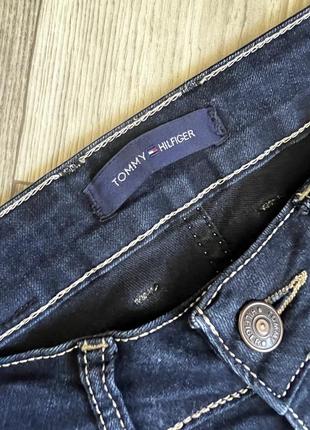 Оригінальні вузьки джинси темно сині джинси tommy3 фото