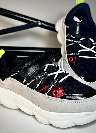 Кроссовки на девочку на липучках 4 цвета