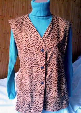 Безрукавка с леопардовым принтом,52-56разм,пог-58см