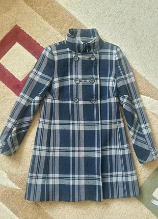 Пальто а-силуету в клітинку