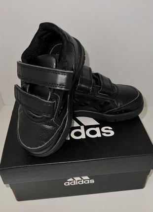 Кросівки adidas 22р., 14.3см
