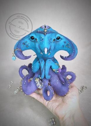 Океанский принц. океанический монстр