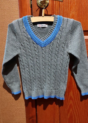 Детский свитер на 6 лет.1 фото