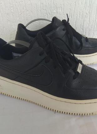 Брендовие кожанние кроссовки nike air force 1  р.402 фото