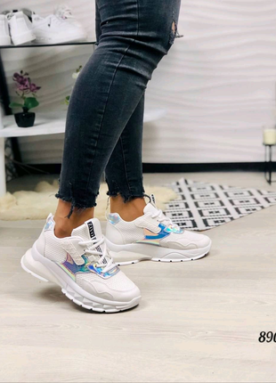 М'які зручні жіночі кросівки на платформі8 фото