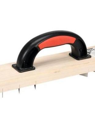 Терка для зняття штукатурки дерев'яна yato польша : 405 х 84 мм, пластикова ручка yt-52472