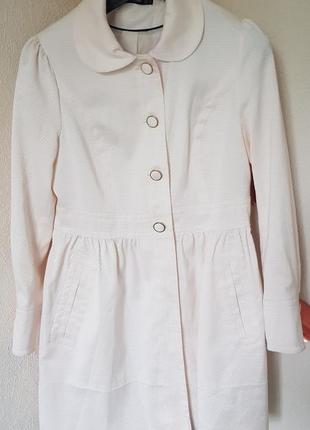 Ошатний плащик