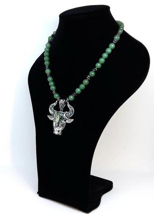 Бусы "нефритовый бык"