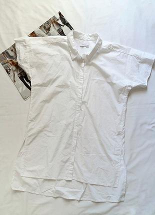 Біла сорочка з коротким рукавом