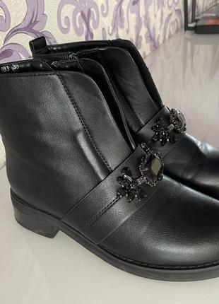 Чоботи, батільйони, чоботи, майже нові. р. 36 (устілка 23 см)