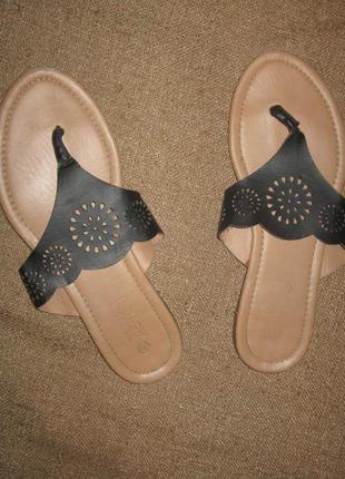 Sale !!!  шлепанцы черные