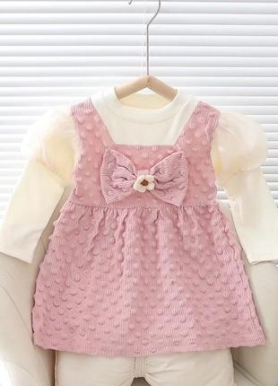 Стильное платье