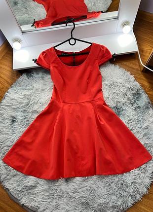 Коктейльна  сукня