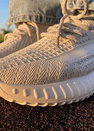 Кросівки жіночі adidas yeezy boost4 фото