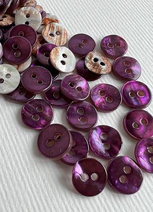 Ґудзик сорочковий глянцевий тоненький світлий 2отв фіолетовий 10мм мушля