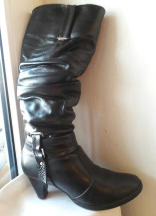 Кожанные сапоги на цегейке 36 размер