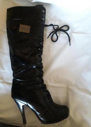 Шикарные кожанные сапожки 36 размер