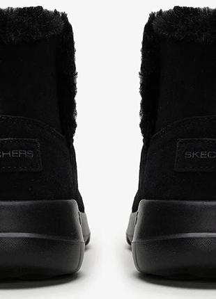 Жіночі зимові черевики skechers 38 р.5 фото