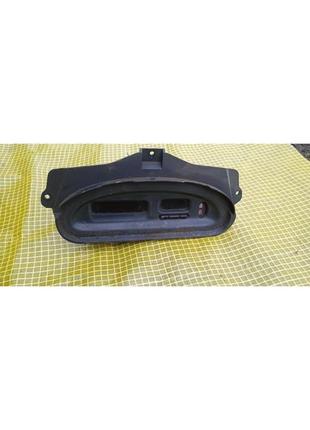 Дисплей 7700413529 renault megan 1