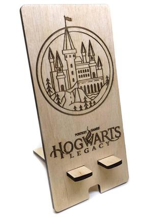 Підставка держатель для телефона hogwarts "legacy" 8.5х17.5 см на стол1 фото