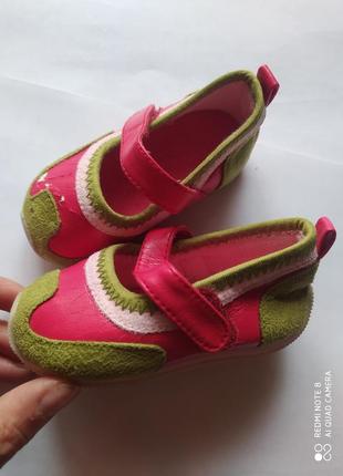 Фирменные пинетки