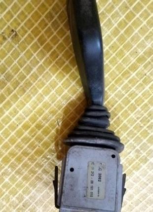 Переключатель поворотов 09181010 opel omega b