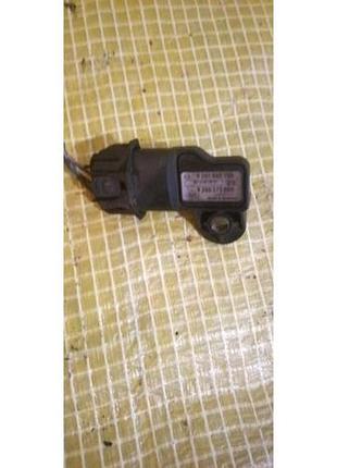 Датчик наддува воздуха 8200375080 renault laguna 2