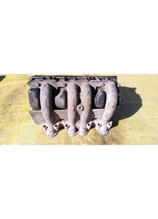 Колектор впускний 068129713 volkswagen transporter t2/t3