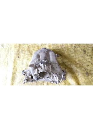 Коллектор впускной 90412456 opel omega b